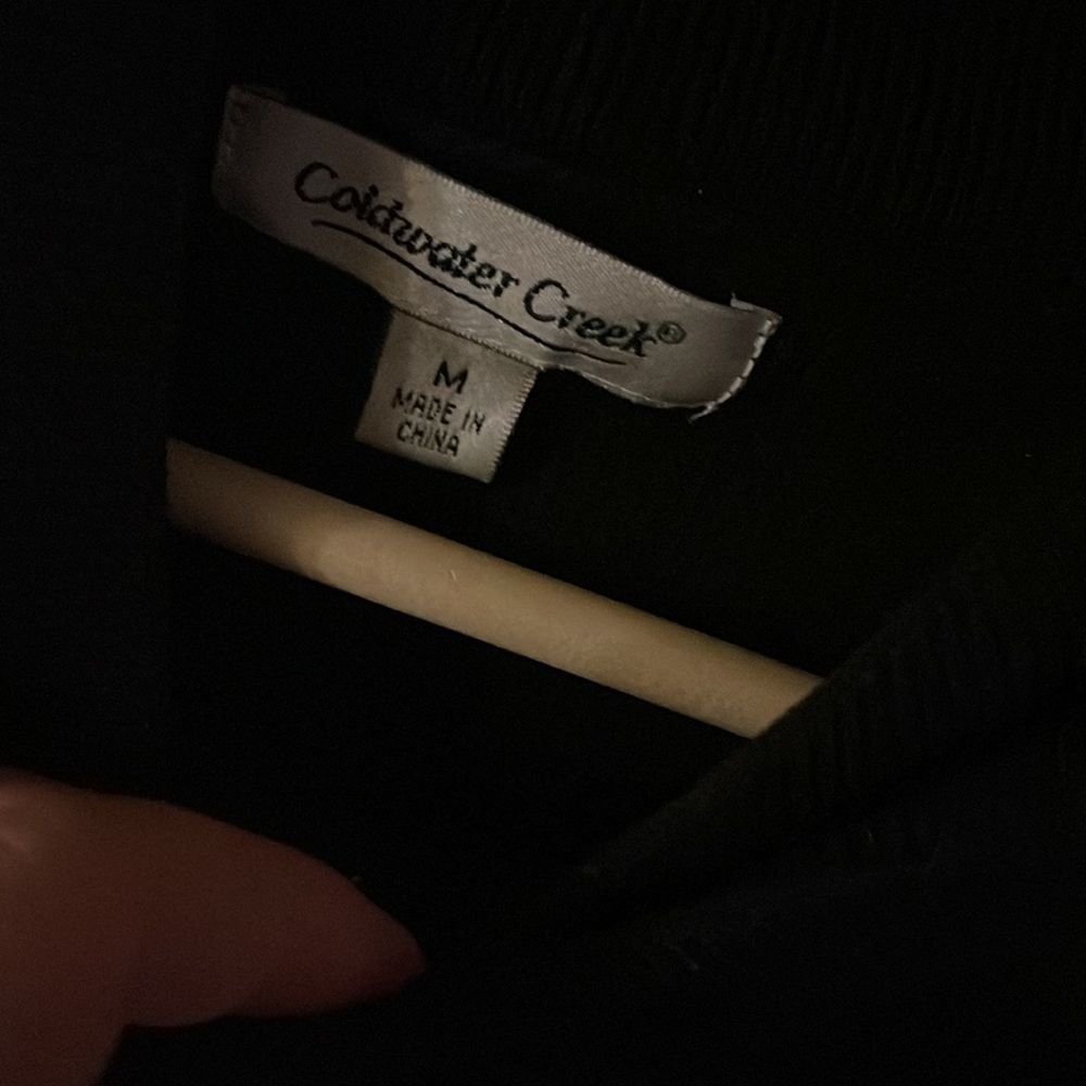 Turtle Neck - Picture 2 of 2